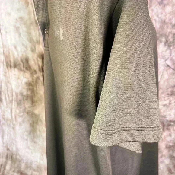 Under Armour Men's XXL Short Sleeve Polo/Golf Shirt collared  closure Grey/gray - Picture 2 of 10